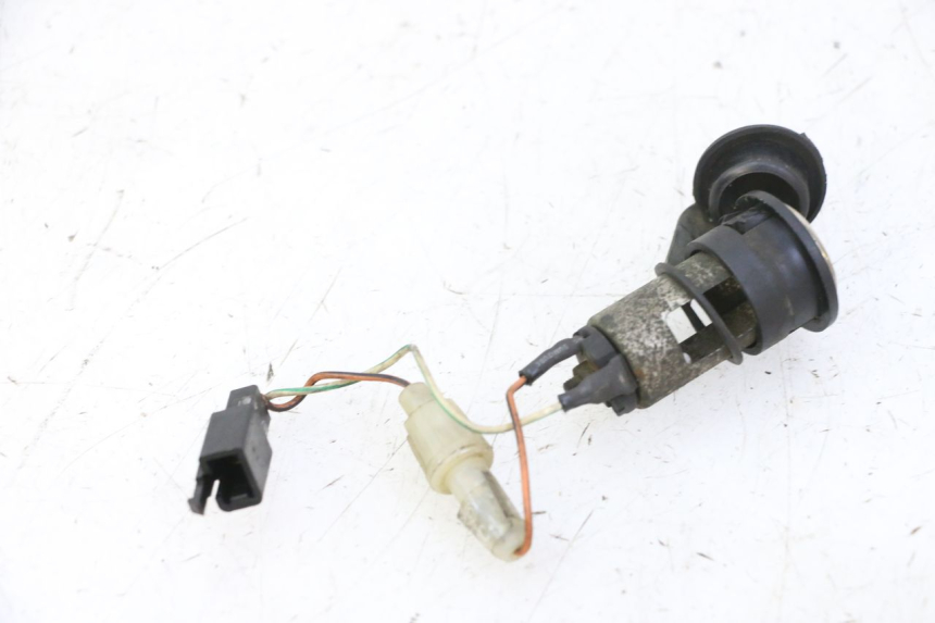 photo de ZIGARETTENANZÃœNDER KYMCO GRAND DINK 125 (2002 - 2007) - Zoom auf Gebrauchszustand