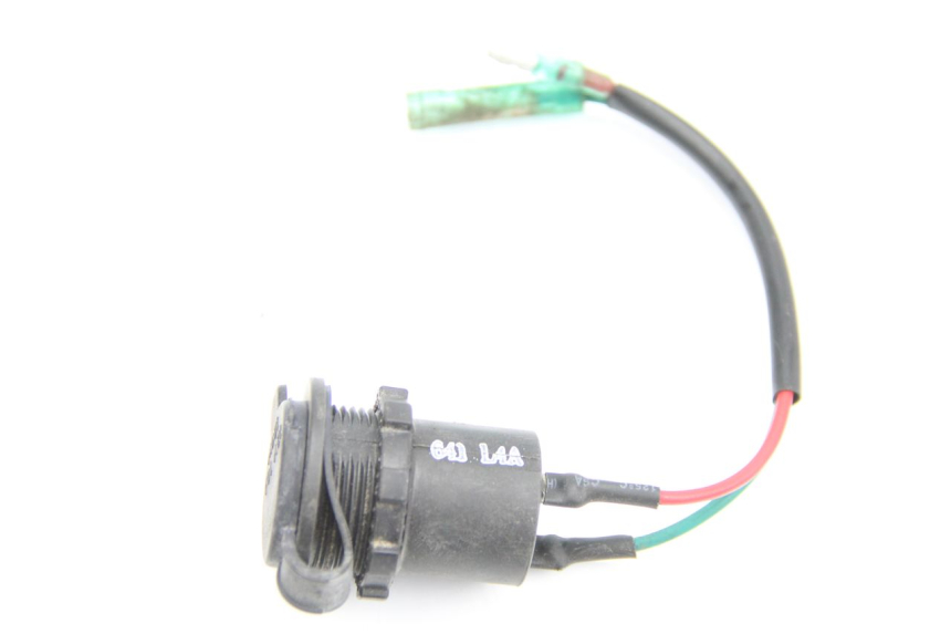 photo de ZIGARETTENANZÃœNDER SYM GTS EFI ABS 125 (2012 - 2016) - Detailansicht des Bauteils