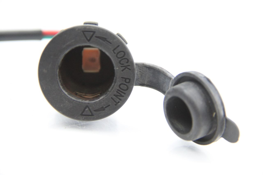 photo de ZIGARETTENANZÃœNDER SYM GTS EFI ABS 125 (2012 - 2016) - Technische Nahaufnahme