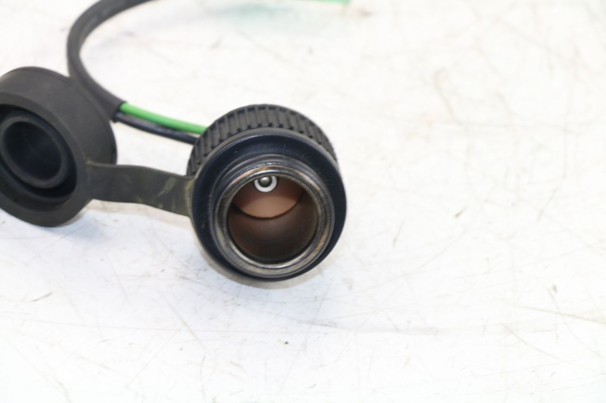 photo de ZIGARETTENANZÃœNDER SYM GTS EVO 125 (2009 - 2013) - Zoom auf Gebrauchszustand