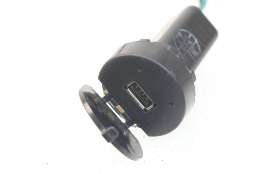 photo de ZIGARETTENANZÃœNDER SYM JOYMAX 250 (2013 - 2017) - Gesamtansicht des Produkts