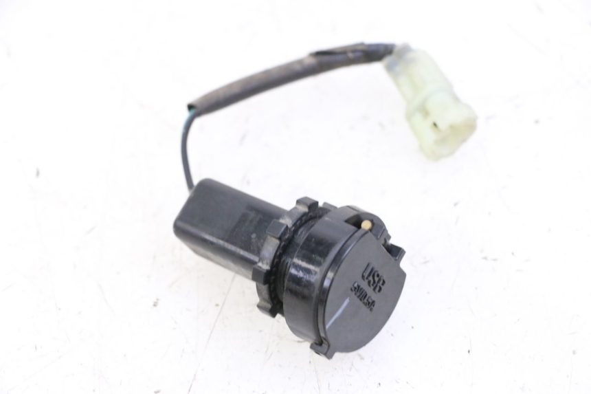 photo de ZIGARETTENANZÃœNDER SYM JOYMAX 125 (2010 - 2017) - Detailansicht des Bauteils