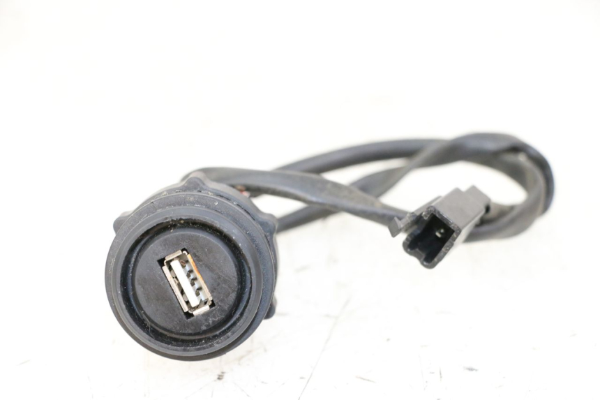 photo de ZIGARETTENANZÃœNDER LONGJIA SHARPY 125 (2020 - 2024) - Hauptansicht