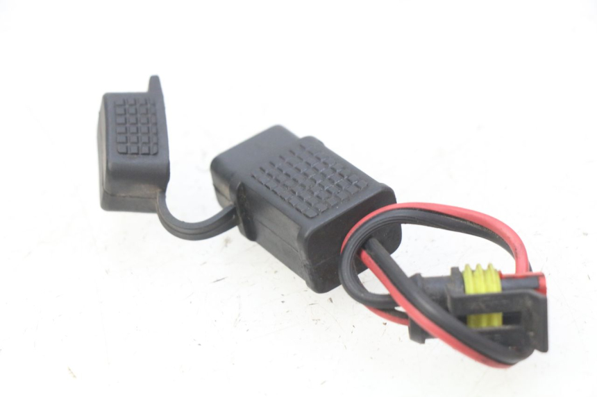 photo de ZIGARETTENANZÃœNDER PIAGGIO MP3 LT 300 (2010 - 2016) - Zoom auf Gebrauchszustand