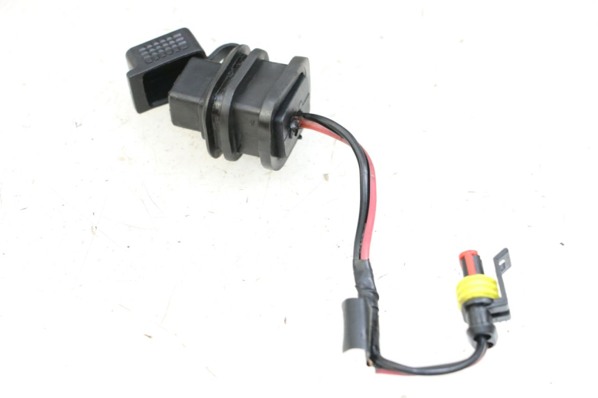 photo de ZIGARETTENANZüNDERBUCHSE PIAGGIO NEW TYPHOON 50 (2018 - 2021) - Alternative Perspektive