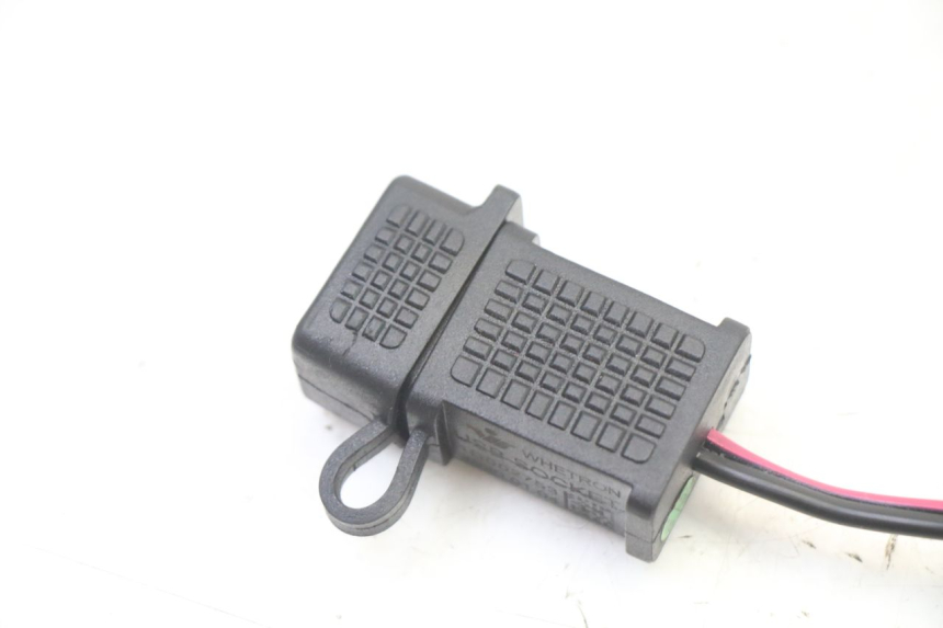 photo de ZIGARETTENANZüNDERBUCHSE PIAGGIO NEW TYPHOON 50 (2018 - 2021) - Alternative Perspektive