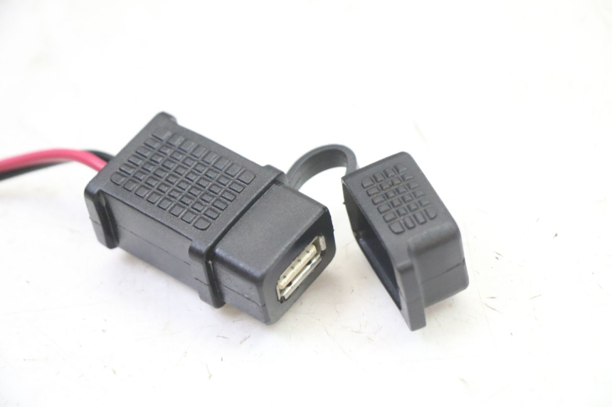 photo de ZIGARETTENANZüNDERBUCHSE PIAGGIO NEW TYPHOON 50 (2018 - 2021) - Detailansicht des Bauteils