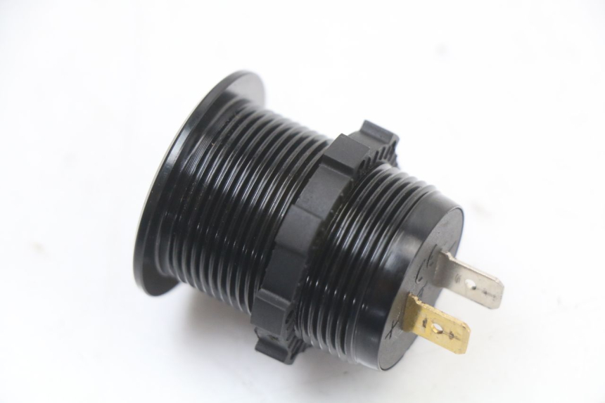 photo de ZIGARETTENANZÃœNDER KAWASAKI NINJA 400 (2018 - 2023) - Zoom auf Gebrauchszustand