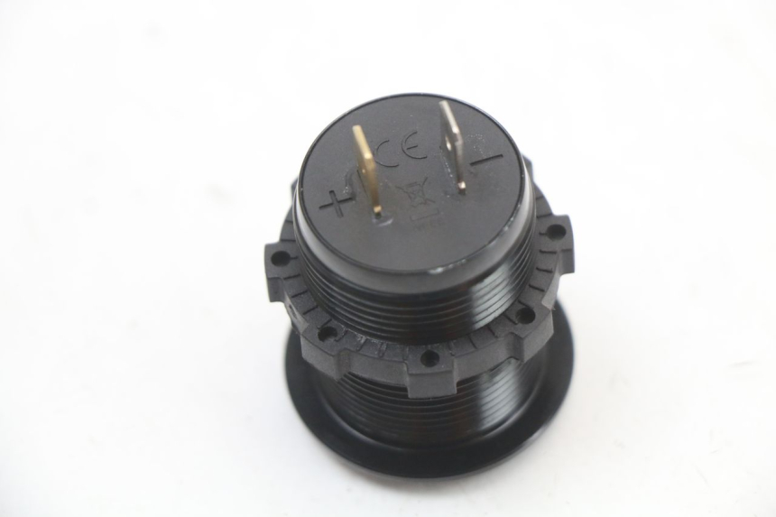 photo de ZIGARETTENANZÃœNDER KAWASAKI NINJA 400 (2018 - 2023) - Alternative Perspektive