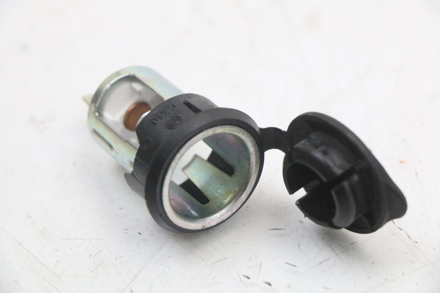 photo de ZIGARETTENANZÃœNDER MOTO GUZZI NORGE 8V GT 1200 (2011 - 2016) - Hauptansicht