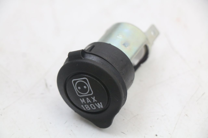 photo de ZIGARETTENANZÃœNDER MOTO GUZZI NORGE 8V GT 1200 (2011 - 2016) - Alternative Perspektive