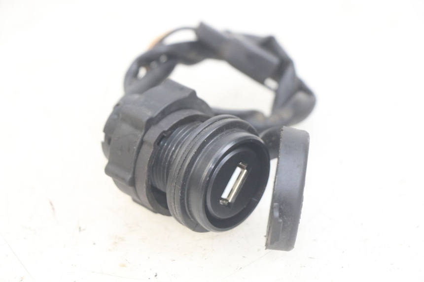 photo de ZIGARETTENANZüNDERBUCHSE RIDE RACE 2T 50 (2012 - 2017) - Hauptansicht