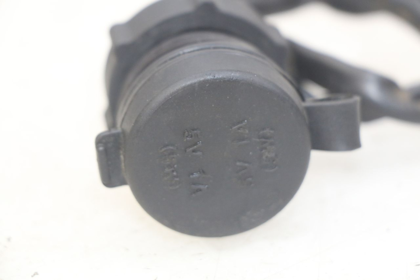 photo de ZIGARETTENANZüNDERBUCHSE RIDE RACE 2T 50 (2012 - 2017) - Detailansicht des Bauteils