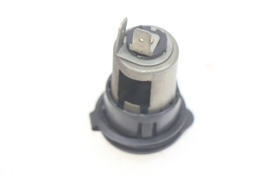 photo de ZIGARETTENANZüNDERBUCHSE APRILIA SCARABEO LIGHT 125 (2007 - 2011) - Detailansicht des Bauteils