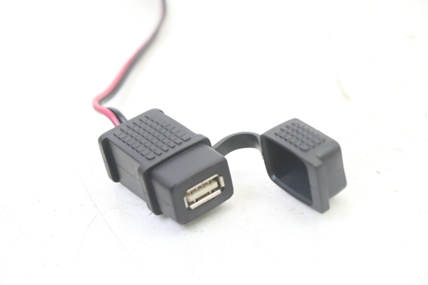 photo de ZIGARETTENANZÃœNDER APRILIA SR 2T 50 (2018 - 2022) - Zoom auf Gebrauchszustand