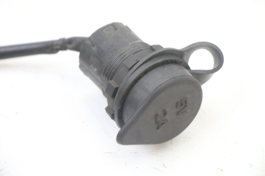 photo de ZIGARETTENANZüNDERBUCHSE SYM FIDDLE 3 III 125 (2014 - 2020) - Alternative Perspektive