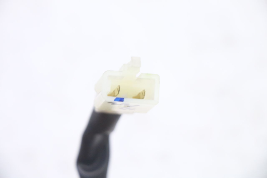 photo de ZIGARETTENANZÃœNDER YAMAHA XMAX X-MAX 125 (2021 - 2025) - Alternative Perspektive