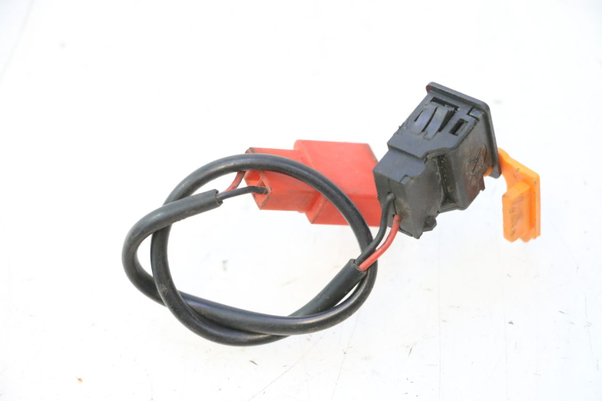 photo de USB-BUCHSE WAYSCRAL E-START 1 (2018 - 2022) - Alternative Perspektive