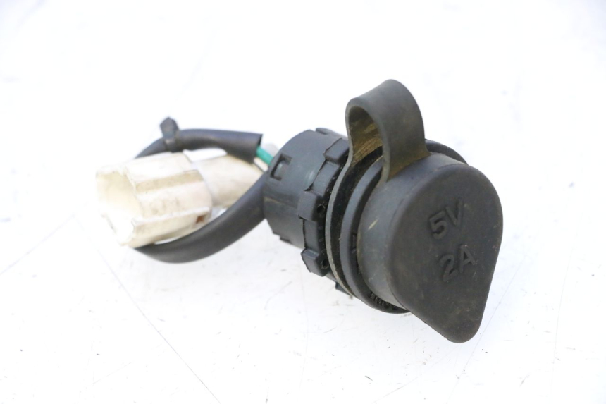 photo de USB-BUCHSE SYM FIDDLE 3 III 50 (2014 - 2020) - Detailansicht des Bauteils