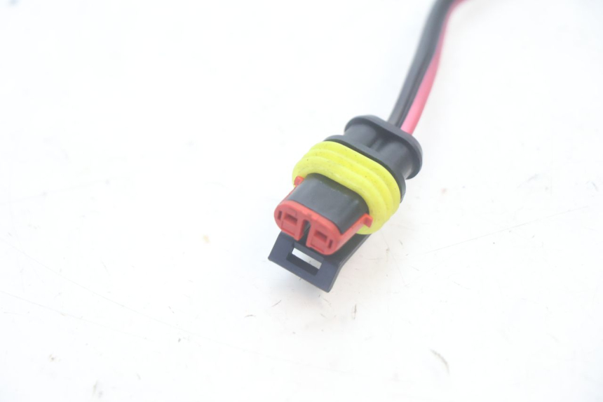 photo de USB-BUCHSE PIAGGIO MP3 500 (2016 - 2018) - Zoom auf Gebrauchszustand