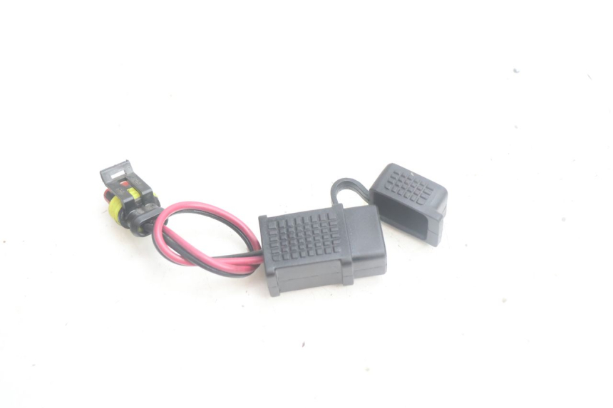 photo de USB-BUCHSE PIAGGIO NEW TYPHOON 50 (2018 - 2021) - Hauptansicht