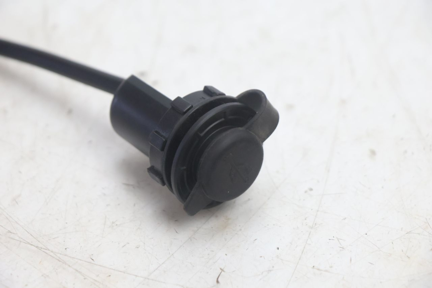 photo de USB-BUCHSE JM MOTORS R-MAX TECH 50 (2024 - 2026) - Alternative Perspektive