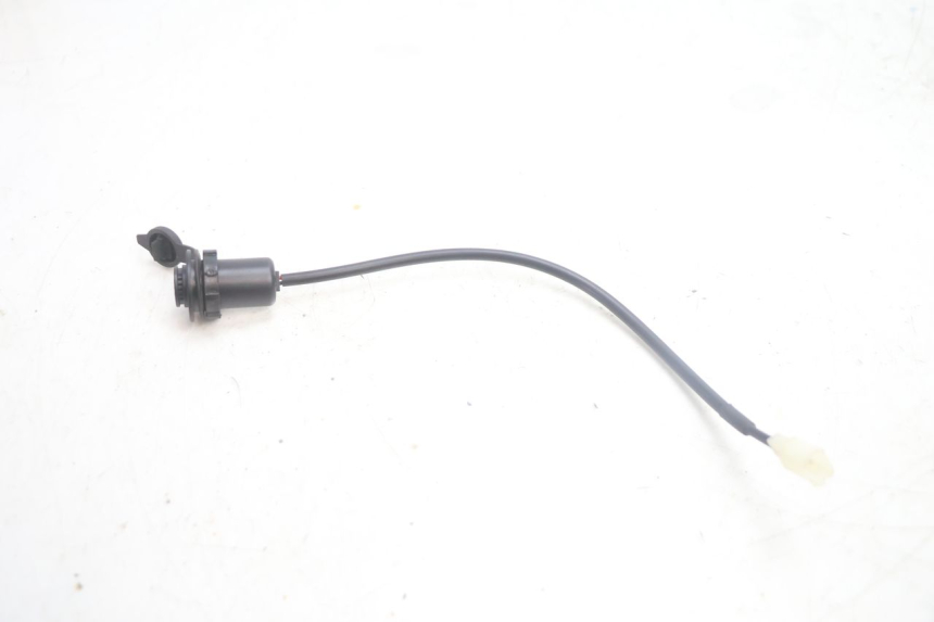 photo de USB-BUCHSE JM MOTORS R-MAX TECH 50 (2024 - 2026) - Technische Nahaufnahme