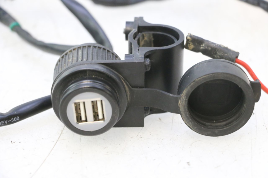 photo de USB-BUCHSE BOOM TRIKE FUN 500 (2004 - 2010) - Alternative Perspektive