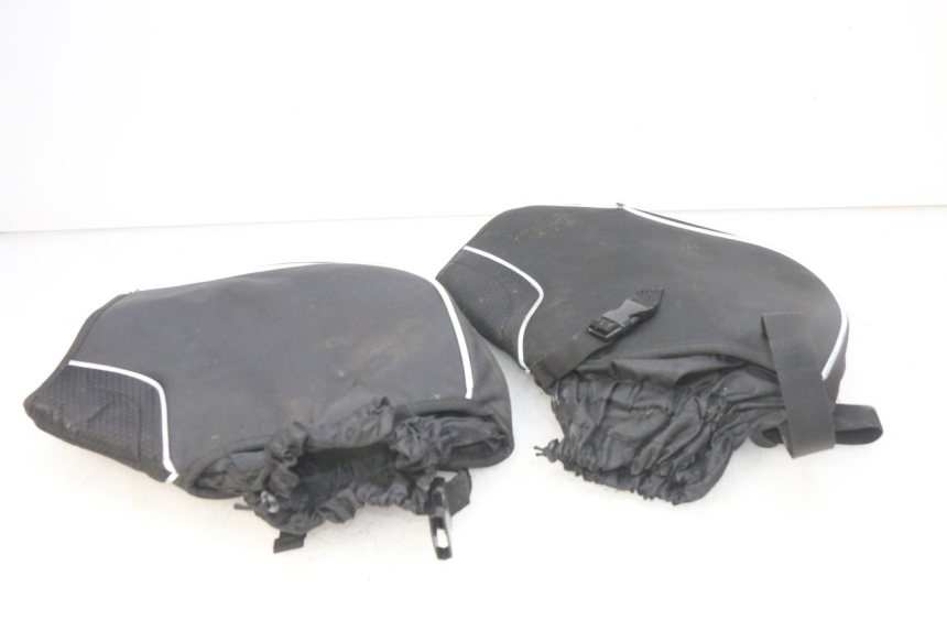 photo de HANDSCHUTZ YAMAHA D'ELIGHT DELIGHT 115 (2013 - 2017) - Zoom auf Gebrauchszustand