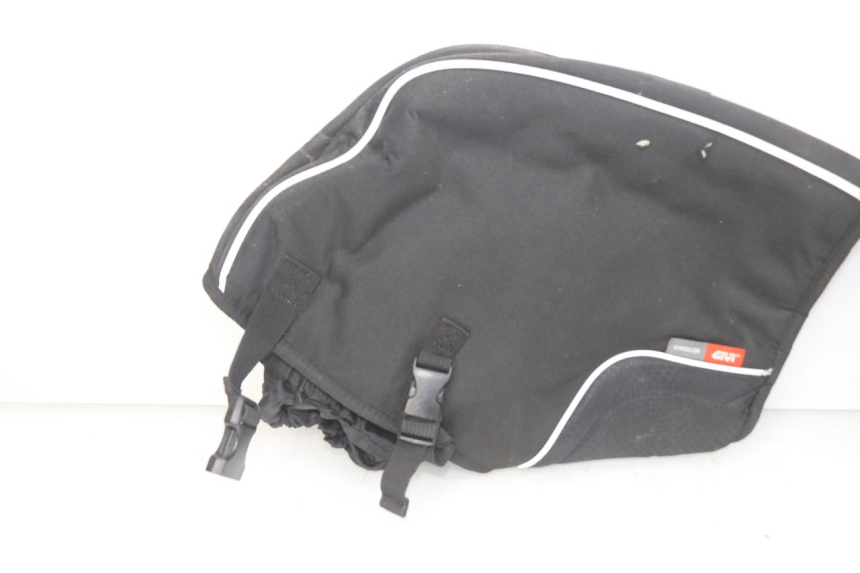 photo de HANDSCHUTZ YAMAHA D'ELIGHT DELIGHT 115 (2013 - 2017) - Details der Befestigungspunkte