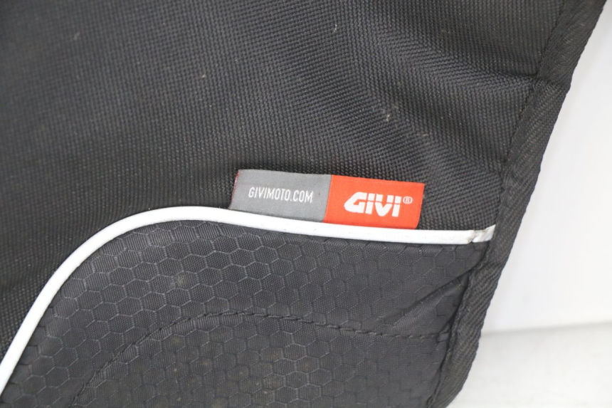 photo de HANDSCHUTZ YAMAHA D'ELIGHT DELIGHT 115 (2013 - 2017) - Oberflächenzustand und Material