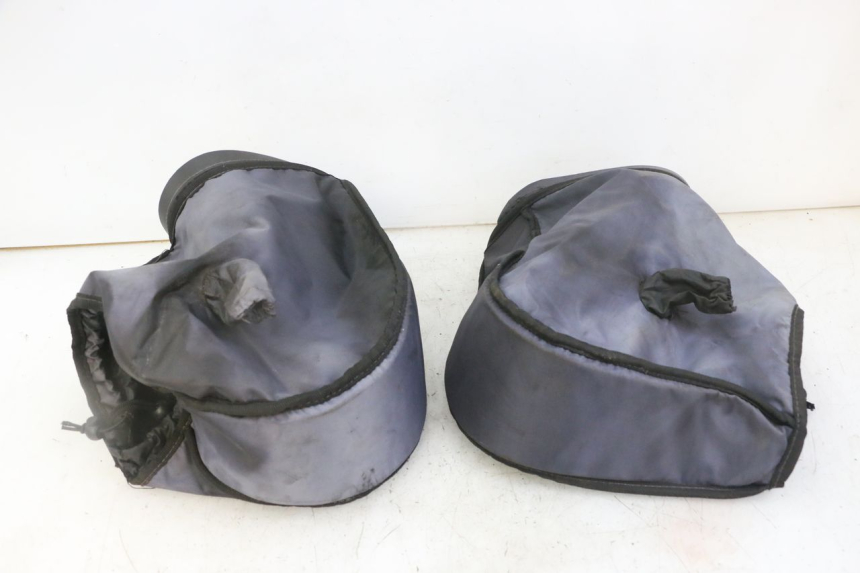 photo de HANDSCHUTZ PEUGEOT ELYSEO 125 (1999 - 2004) - Details der Befestigungspunkte