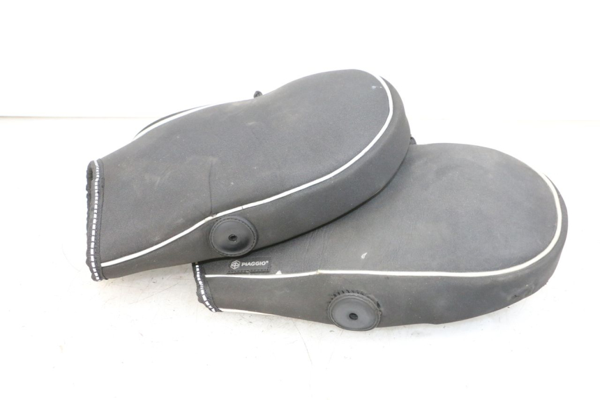 photo de HANDSCHUTZ PIAGGIO MP3 500 (2016 - 2018) - Zoom auf Gebrauchszustand