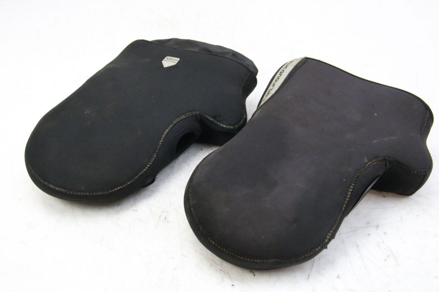 photo de HANDSCHUTZ PIAGGIO XEVO - X EVO 125 (2007 - 2017) - Hauptansicht