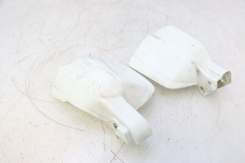 photo de HANDSCHUTZ HONDA XRV AFRICA TWIN 750 (1990 - 1992) - Details der Befestigungspunkte