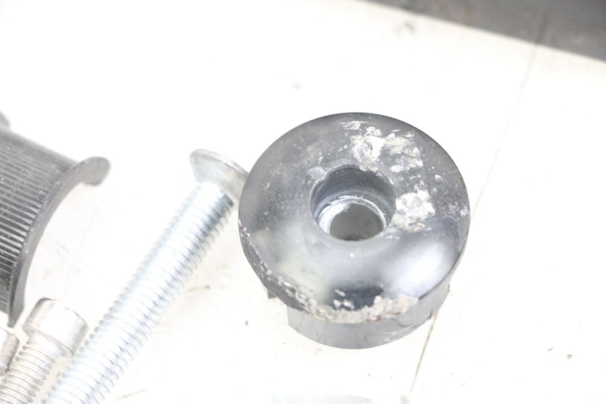 photo de HANDSCHUTZ YAMAHA XT X 660 (2004 - 2016) - Zoom auf Komponenten