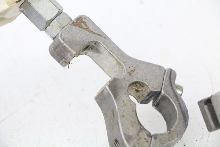 photo de HANDSCHUTZ YAMAHA YZ 80 (1998 - 2001) - Zoom auf Gebrauchszustand