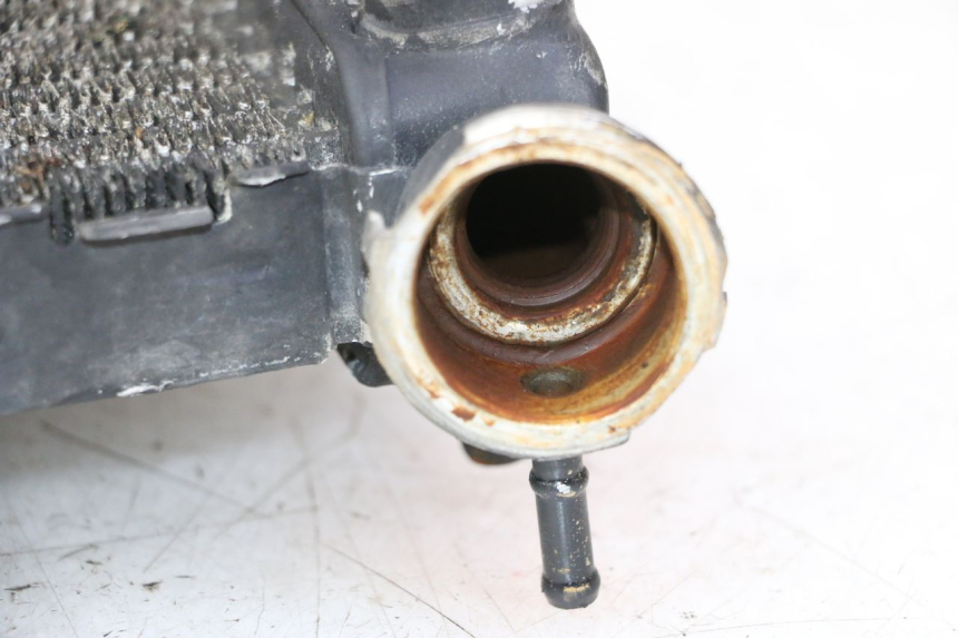 photo de KÜHLER  HONDA CBR RR FIREBLADE 900 (1992 - 1994) - Weitere Ansicht des Artikels