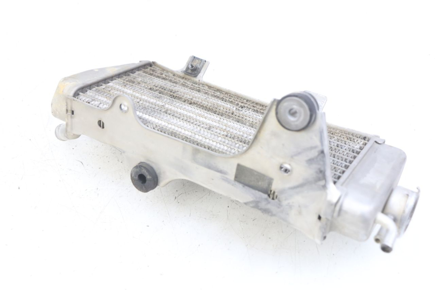 photo de RECHTER KÜHLER HONDA CRF CR-F 450 (2009 - 2012) - Kennzeichnungen und Originalreferenzen