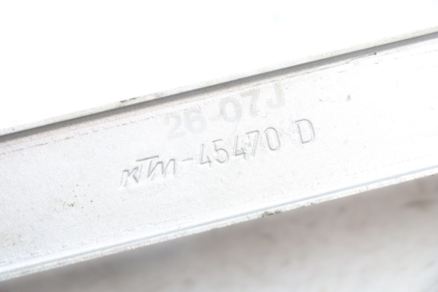 photo de KÜHLER RECHTS PEUGEOT LUDIX BLASTER 50 (2006 - 2014) - Kennzeichnungen und Originalreferenzen
