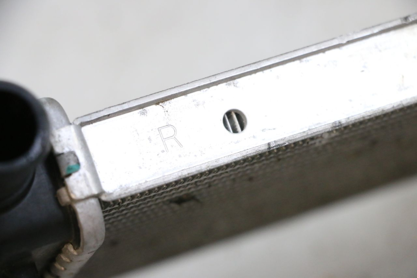 photo de KÜHLER RECHTS BMW R GS 1250 (2021 - 2024) - Detailansicht des Bauteils