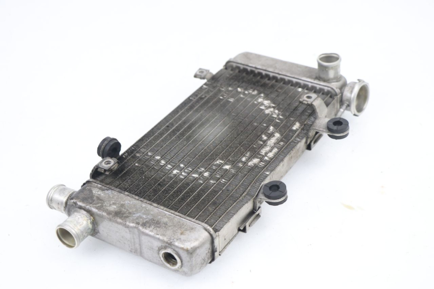 photo de KÜHLER RECHTS HONDA VTR F FIRESTORM 1000 (1997 - 2001) - Technische Nahaufnahme