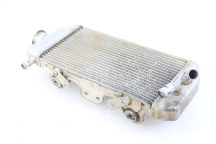 photo de KÜHLER RECHTS YAMAHA YZ-F YZF 250 (2007 - 2013) - Technische Nahaufnahme