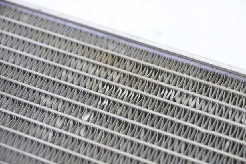 photo de KÜHLER RECHTS YAMAHA YZ-F YZF 250 (2014 - 2018) - Geprüftes Gebrauchtteil