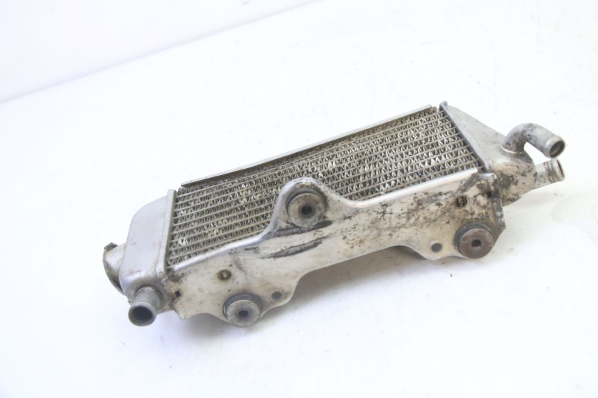 photo de KÜHLER RECHTS YAMAHA YZ 125 (1998 - 2005) - Weitere Ansicht des Artikels