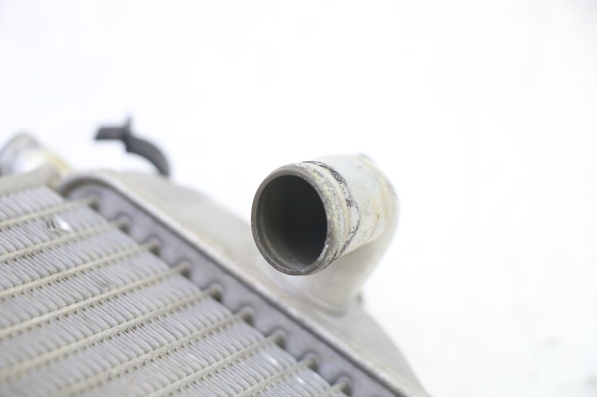 photo de KÜHLER RECHTS YAMAHA YZF YZ-F 450 (2014 - 2016) - Detailansicht des Bauteils