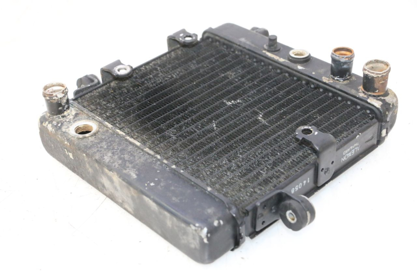 photo de KÜHLER HONDA FES PANTHEON 2T 125 (1998 - 2002) - Technische Nahaufnahme