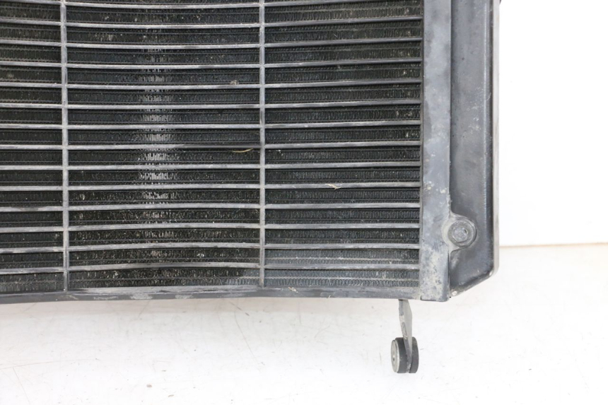 photo de KÜHLER YAMAHA FJR ABS 1300 (2006 - 2012) - Fokus auf die Struktur