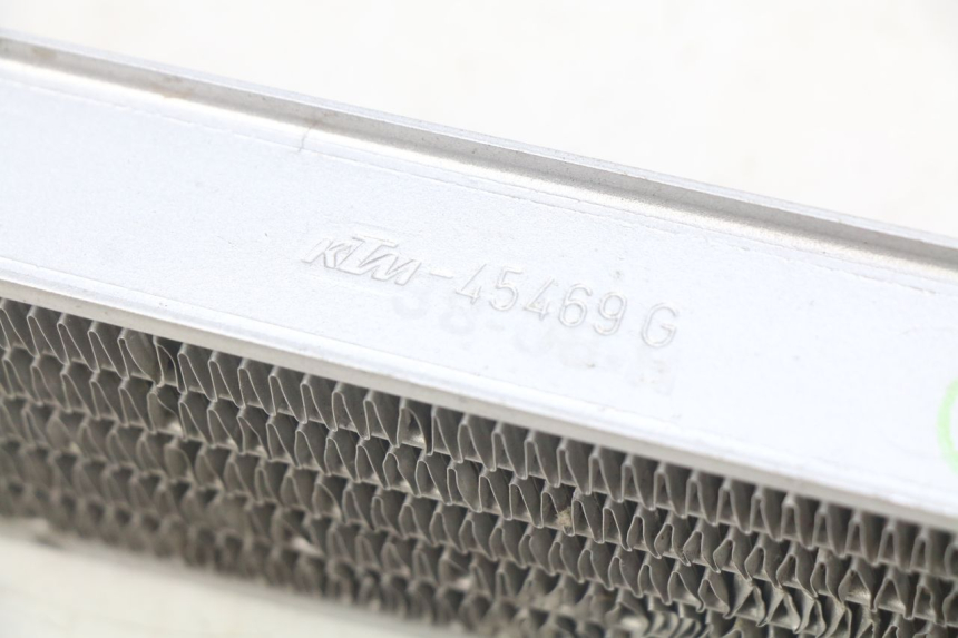 photo de KÜHLER LINKS PEUGEOT LUDIX BLASTER 50 (2006 - 2014) - Zoom auf Gebrauchszustand