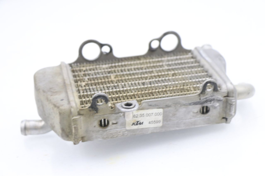 photo de KÜHLER LINKS KTM SX 65 (2009 - 2015) - Oberflächenzustand und Material